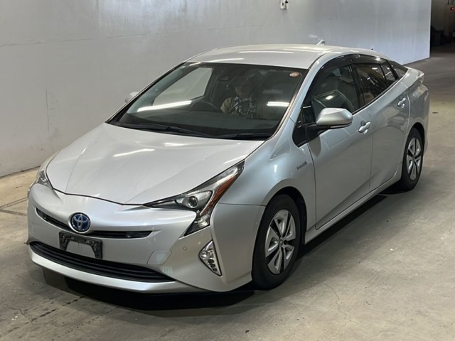 Toyota PRIUS 2017 8083079-0
