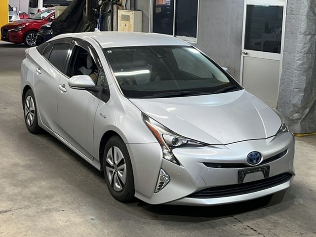 Toyota PRIUS 2017 8083079-4