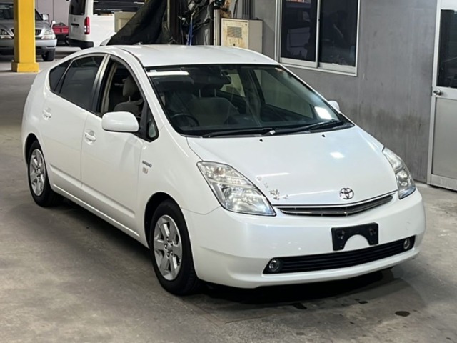 Toyota PRIUS 2005 8083097-4