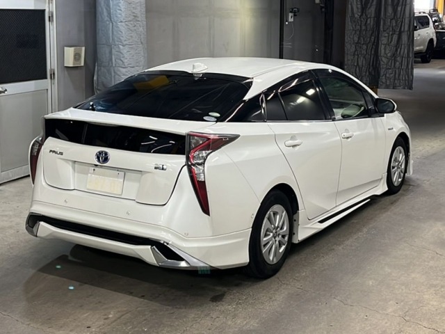Toyota PRIUS 2017 8083098-5