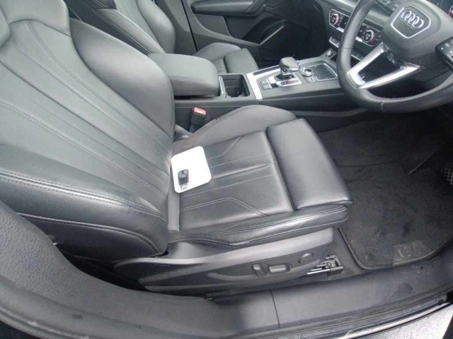 Audi Q5 2019 8078777-10