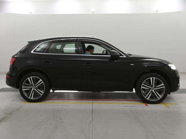 Audi Q5 2019 8078777-3