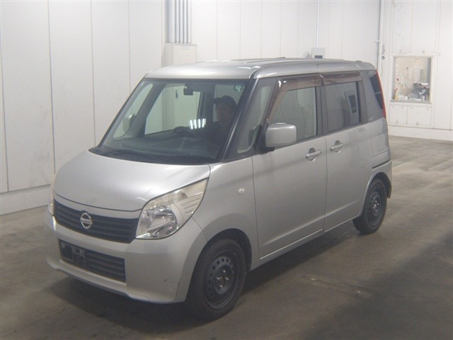 Nissan ROOX 2011 8077895-4