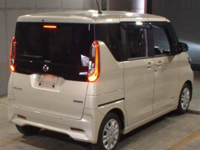Nissan ROOX 2023 8077909-5