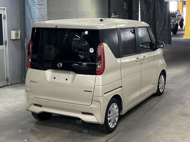 Nissan ROOX 2022 8077950-5