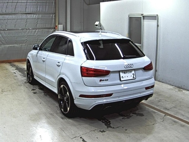 Audi RS Q3 2015 8086349-1