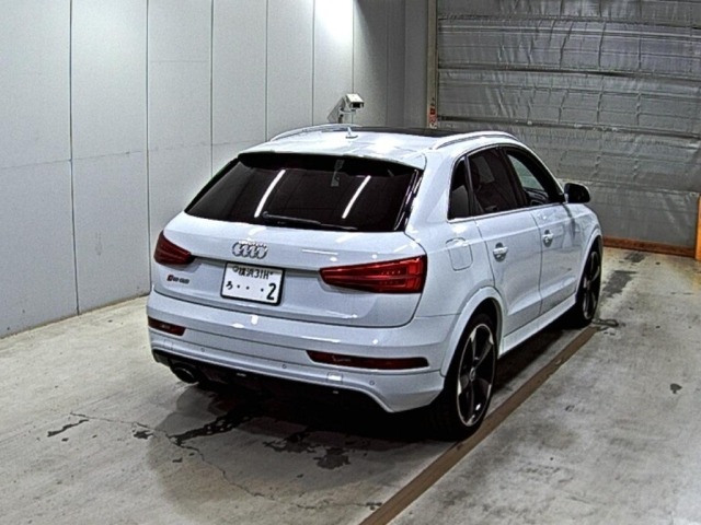 Audi RS Q3 2015 8086349-5
