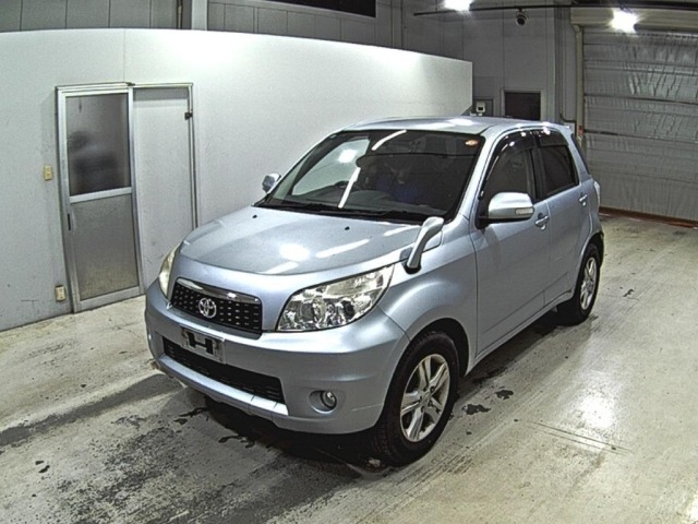 Toyota RUSH 2015 8084580-4
