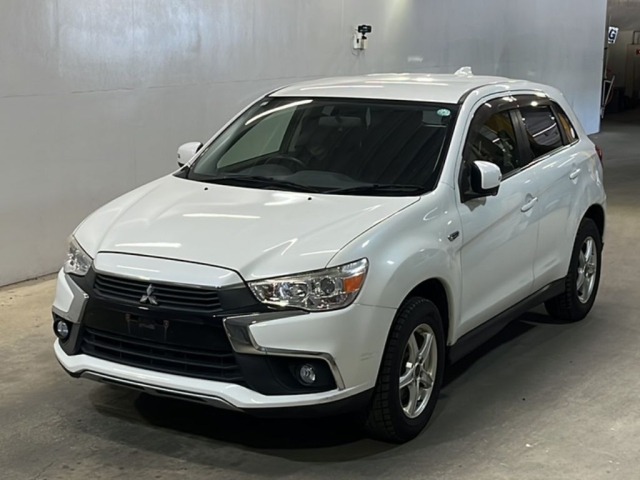 Mitsubishi RVR 2017 8086094-0