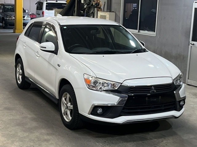 Mitsubishi RVR 2017 8086094-4