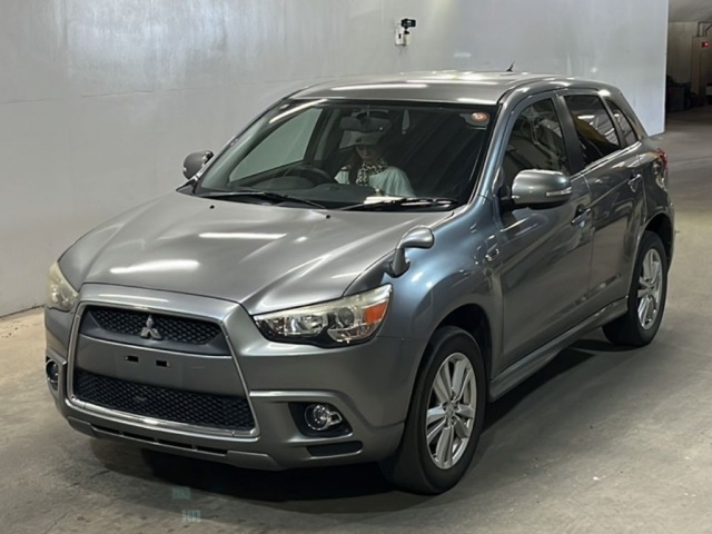 Mitsubishi RVR 2011 8086103-0