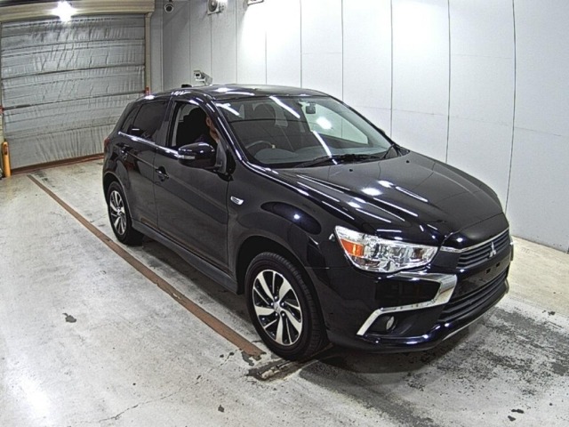 Mitsubishi RVR 2017 8086121-0