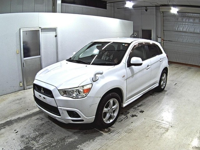 Mitsubishi RVR 2010 8086124-4