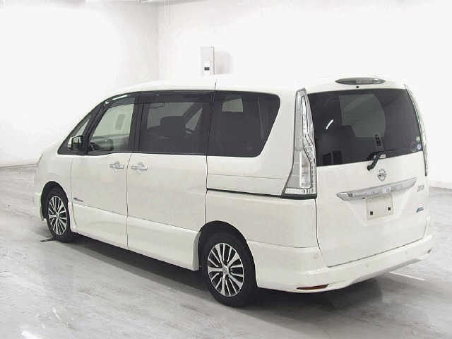 Nissan SERENA 2015 8085007-1
