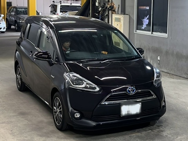 Toyota SIENTA 2017 8086181-4