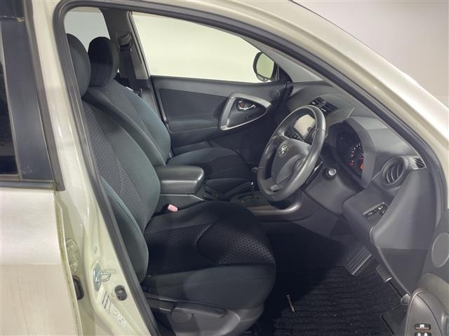 Toyota VANGUARD 2013 8077649-6