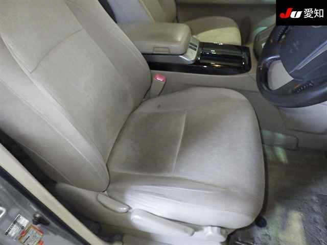 Toyota VELLFIRE 2012 8086305-6