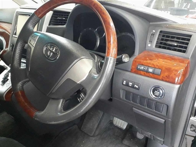 Toyota VELLFIRE 2010 8086323-9