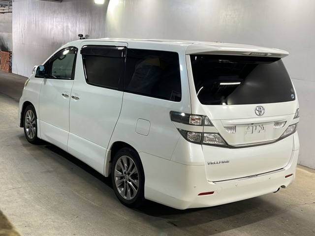Toyota VELLFIRE 2011 8086331-1
