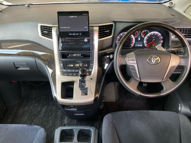 Toyota VELLFIRE 2011 8086331-3