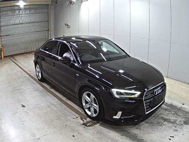 Audi A3 2018 8088002-0