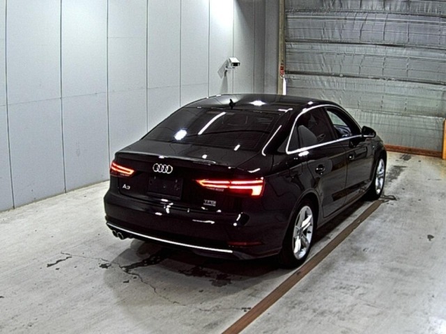 Audi A3 2018 8088002-5