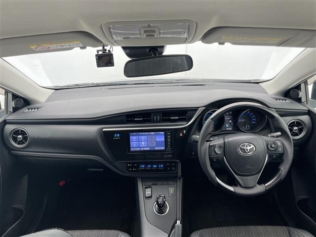 Toyota AURIS 2017 8088902-15