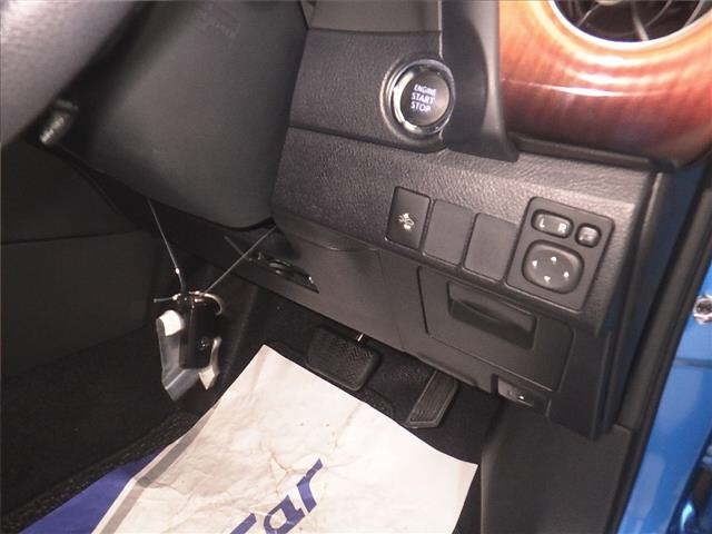 Toyota AURIS 2017 8088904-8