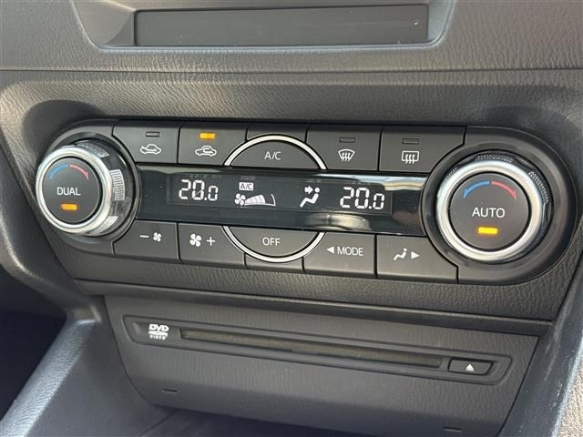 Mazda AXELA 2014 8088425-7