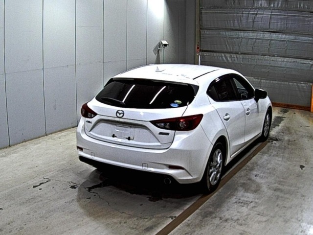 Mazda AXELA 2016 8088443-5
