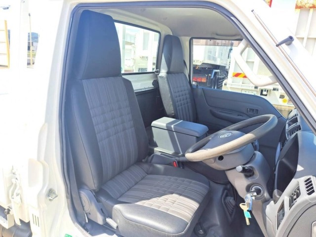 Mazda BONGO TRUCK 2017 8087212-14