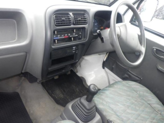 Suzuki CARRY TRUCK 2000 8088398-2