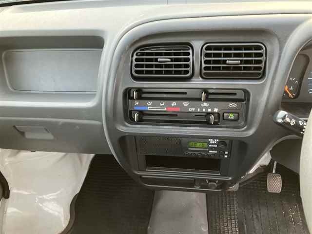 Suzuki CARRY TRUCK 2000 8088445-6