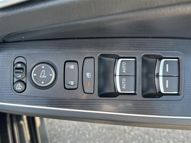 Honda CIVIC 2021 8087509-5