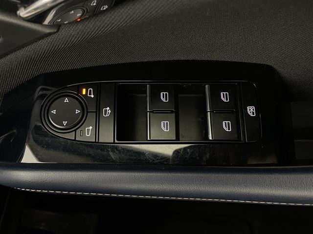 Mazda CX-30 2020 8087657-9