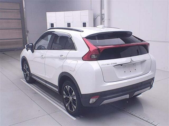 Mitsubishi ECLIPSE CROSS 2019 8086841-1
