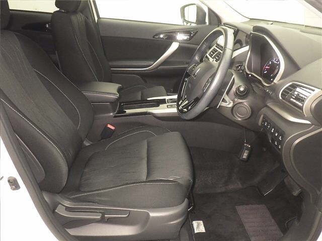 Mitsubishi ECLIPSE CROSS 2019 8086841-5