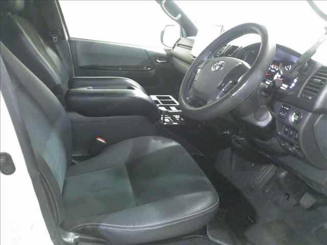 Toyota HIACE VAN 2018 8087729-4