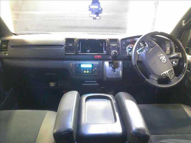 Toyota HIACE VAN 2022 8087730-5