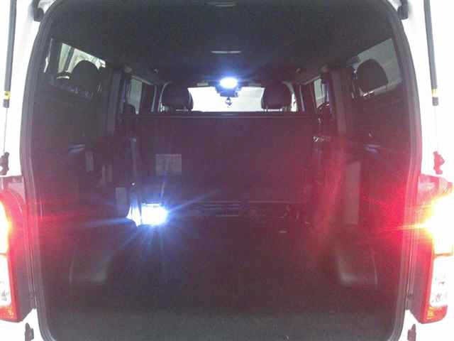 Toyota HIACE VAN 2022 8087730-7