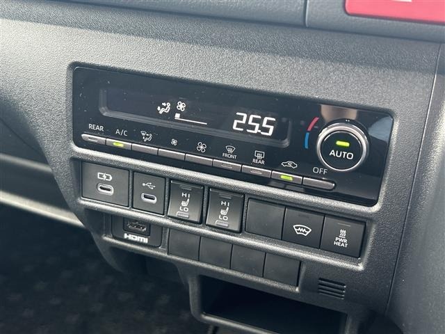 Toyota HIACE VAN 2026 8087903-12