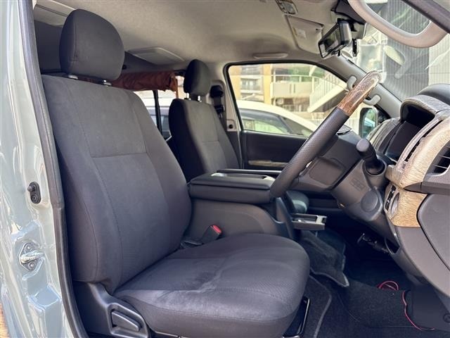 Toyota HIACE VAN 2024 8087904-9