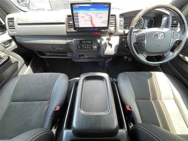 Toyota HIACE VAN 2021 8087907-14