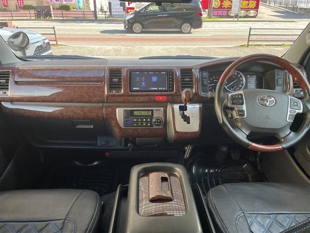 Toyota HIACE VAN 2021 8087910-14