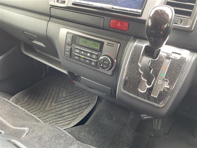 Toyota HIACE VAN 2019 8087914-18