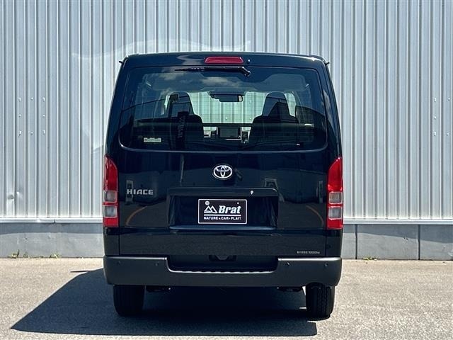 Toyota HIACE VAN 2026 8087917-18