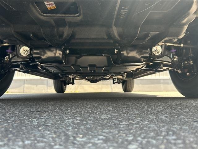 Toyota HIACE VAN 2026 8087917-6