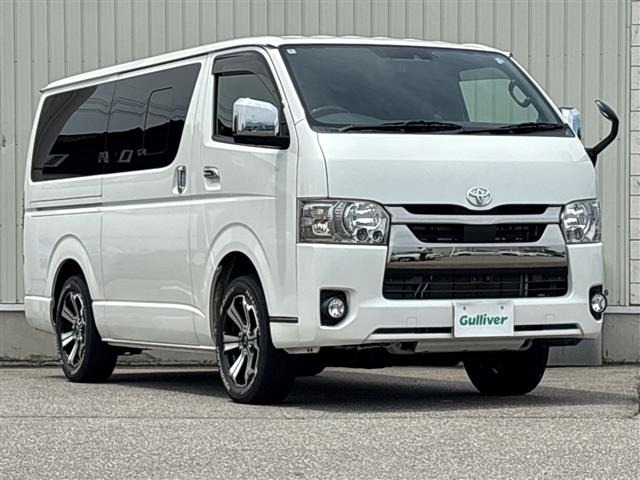 Toyota HIACE VAN 2021 8087921-0