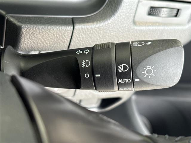 Toyota HIACE VAN 2021 8087921-10