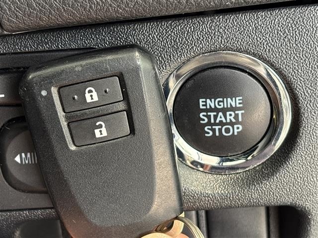 Toyota HIACE VAN 2021 8087921-11